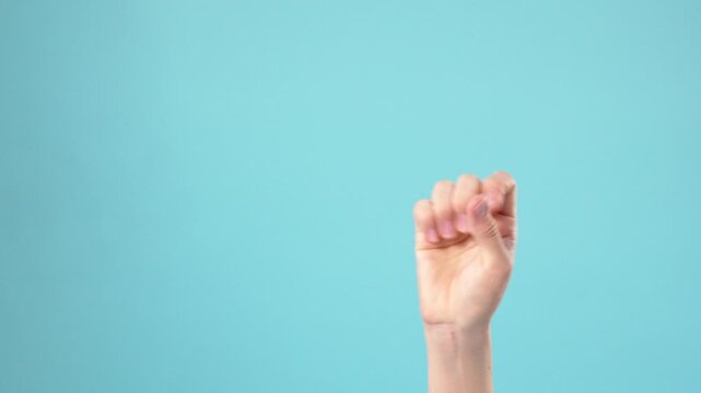 Hand counting from five to one and showing okay gesture
