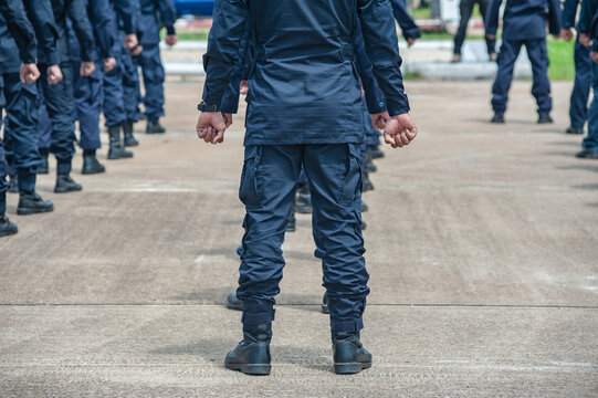 Riot police control the crowd refresher training using hand signals as symbols in accordance with the public assembly control Act 