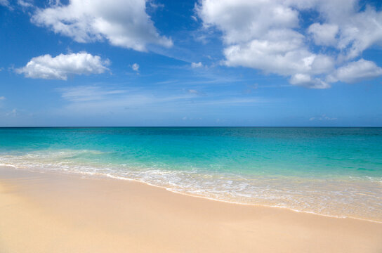 Grenada, St George�s, Looking along the beach at Grand Anse