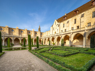 Fototapeta premium Royaumont Abbey, in Asnières‑sur‑Oise, France, Gothic Cistercian monastery with for serene gardens and Cloister