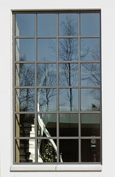 Aluminium frame windows in a house