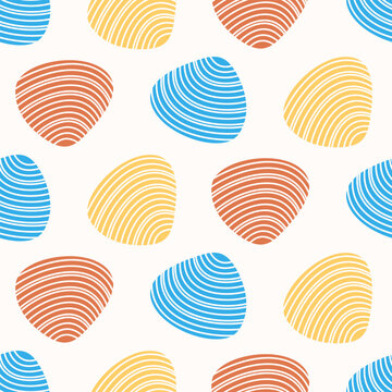 Seamless pattern of hand drawn seashells and conches on isolated background. Nautical design for summer textiles, beachwear, gift wrap, scrapbooking, nursery and coastal home decor