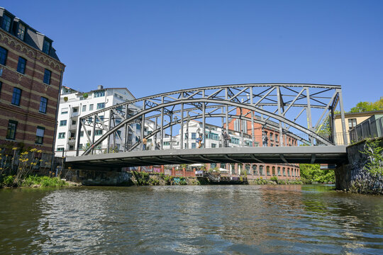 K&ouml;nneritzbr&uuml;cke, Wei&szlig;e Elster, Plagwitz, Leipzig, Sachsen, Deutschland