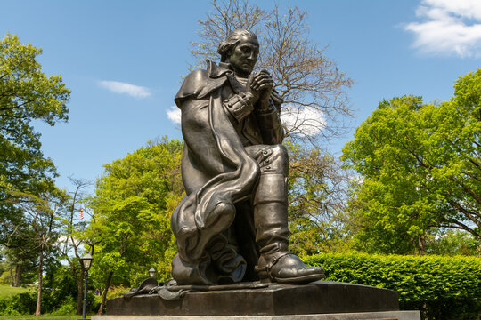 Statue of George Washington kneeling in prayer at Valley Forge National Historical Park in Pennsylvania, sculpted by Donald DeLue.