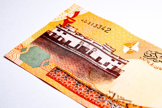 Bahraini half dinar banknote featuring Al Hedaya Al Khalifa School building. Bahrain money.