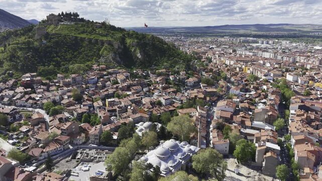 Aerial view of K&uuml;tahya Grand Mosque and K&uuml;tahya Hisar Castle. (K&uuml;tahya Ulucami ve K&uuml;tahya Hisar Kale) 