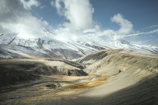 Landscape in the Wakhan Corridor, a few kilometres west of Bozai Gumbaz, Afghanistan