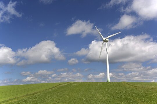 Wind turbine on a green field, Frankenwald, Steinbach am Wald, Upper Franconia, Bavaria, Germany