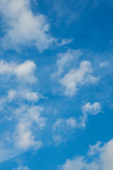 Obraz premium Blue Sky with Wispy Clouds