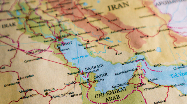 Map of the Persian Gulf, an extension of the Gulf of Oman between the Arabian Peninsula and Iran.