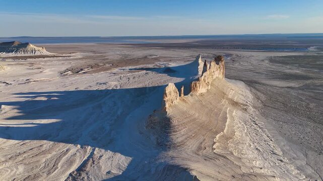 Bozzhyra is a tract in the western part of the Ustyurt Plateau on the Mangyshlak Peninsula in the Mangystau Region of Kazakhstan	