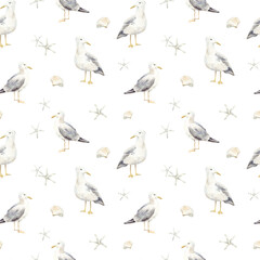 Obraz premium Seagulls seamless watercolor hand-drawn pattern. Background with birds and shells. Suitable for nautical textiles, wallpaper, and wrapping paper.