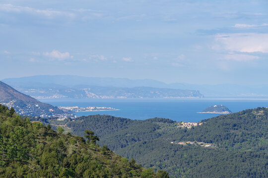 Italian Riviera, Liguria