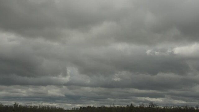 Timelapse of ominous dark clouds
