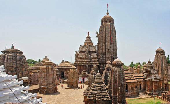 Lingaraja Temple   Hindu temple dedicated to Shiva located in Bhubaneswar, Odisha, India. 