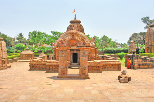Mukteshwara Temple also spelt Mukteswara  Hindu temple dedicated to Shiva located in Bhubaneswar, Odisha, India. 