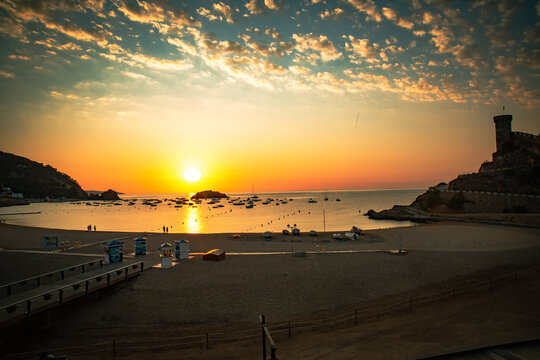 amanecer en tossa de mar, 