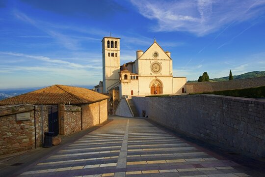 The Papal Basilica of St Francis of Assisi, Basilica Papale di San Francesco, Assisi, Umbria, Italy