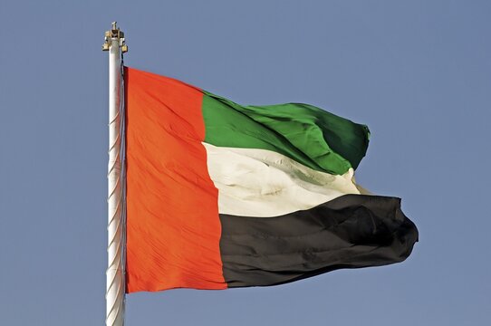 Highest flagpole in the world with United Arab Emirates Flag, Breakwater, Abu Dhabi, United Arab Emirates, Asia