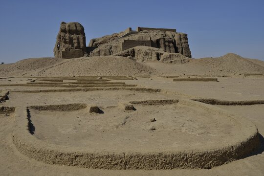 Deffufa, 19-meter-high brick building, ancient city of Kerma, Northern state, Nubia, Nile Valley, Sudan