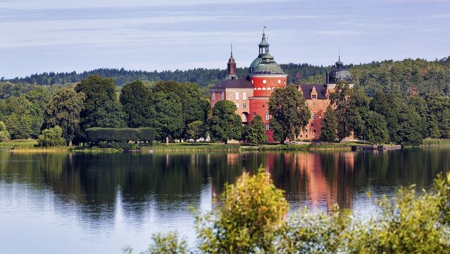 Gripsholm Castle by Lake M&auml;laren, Lake M&auml;laren, Mariefred, Str&auml;ngn&auml;s, S&ouml;dermanlands l&auml;n, Sweden