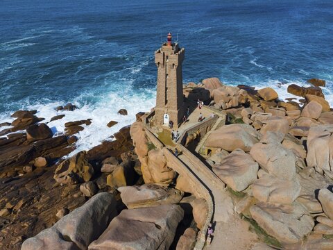 Aerial view, lighthouse, Phare de Men Ruz, Ploumanac'h, Ploumanach, Pointe de Squewel, Perros-Guirec, pink granite coast, C&ocirc;te de Granit Rose, Brittany, France