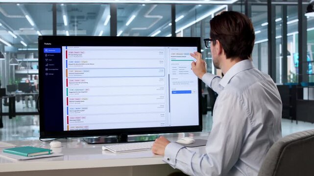 IT Support Specialist Managing Help Desk Tickets