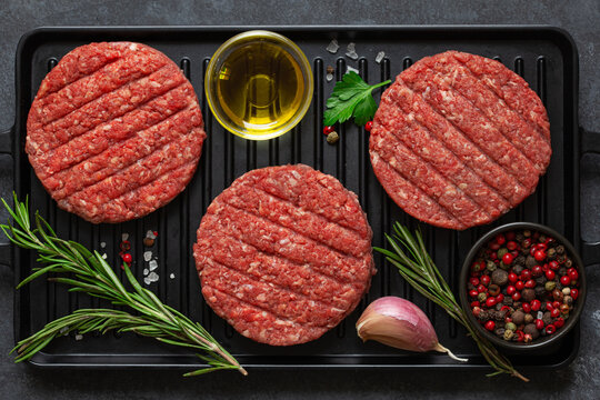 Raw ground beef burger patties