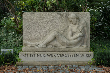 Fototapeta premium Friedhof, Grabstein, Statue
