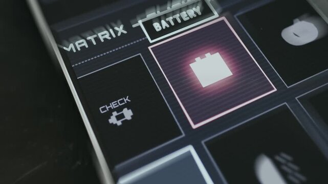 User highlighting the battery option