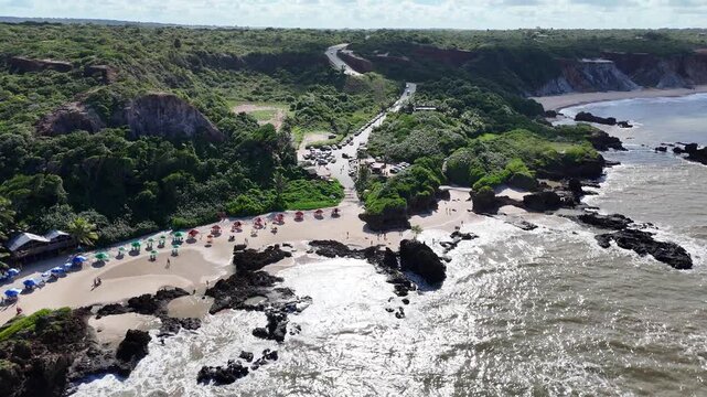 Pedra do Coqueiro de Tambaba &ndash; Tropical Cliff and Ocean Landscape in Para&iacute;ba, Brazil