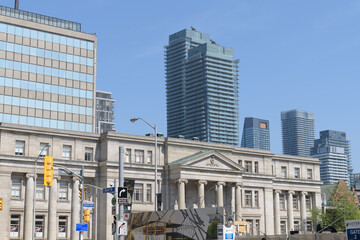 Fototapeta premium wide view of Lillian Massey Building facade 125 Queens Park, Toronto