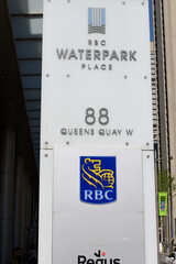 Naklejka premium pylon road side sign at RBC Waterpark Place, 88 Queens Quay W, Toronto