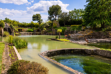 Fototapeta premium Le Jardin de Saint Adrien à Servian dans l'Hérault en France