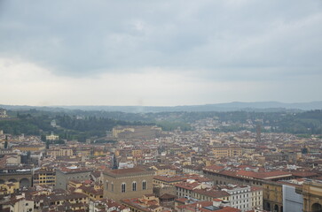 Obraz premium Panoramic View of Florence Historic Center and Palazzo Vecchio Under Cloudy Sky