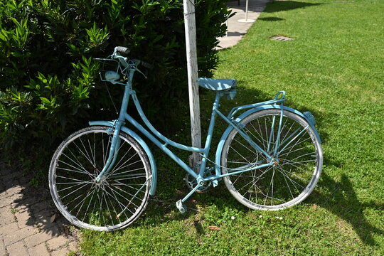 Bicicletta azzurra