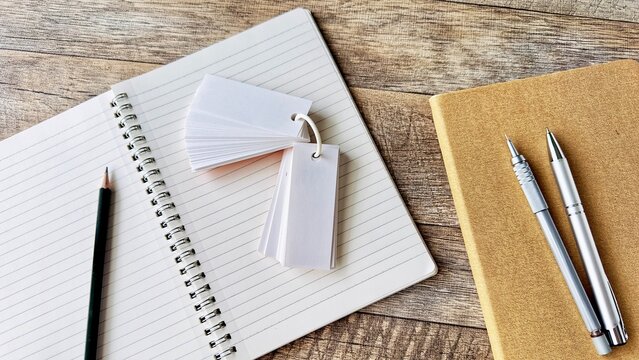 Flash cards and notebooks for studying