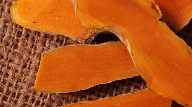 fresh turmeric