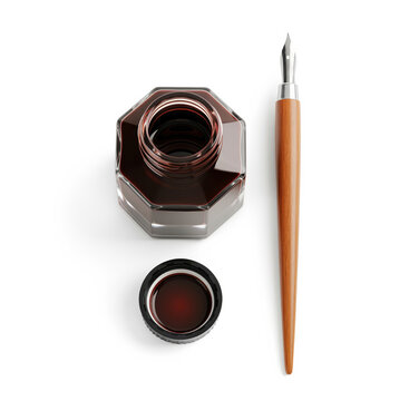 Fountain pen and ink bottle for calligraphy practice and handwritten invitation work, giving authors and stationery shops a precise image for manuscript revision, signature pages and lettering