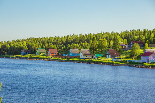 Picturesque fishing village on the White Sea coast.