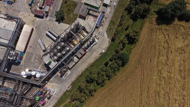 Pharmaceutical production in Italy