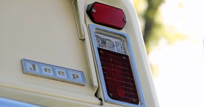 Jeep Jeepster Commando 1970, the legendary American off-road vehicle