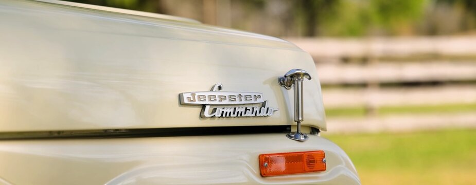 Jeep Jeepster Commando 1970, the legendary American off-road vehicle
