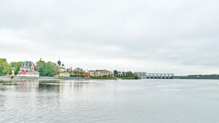 Obraz premium Uglich Kremlin and Hydroelectric Station on Volga River Bank, Russia