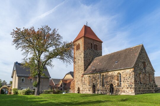 Fieldstone village church in Hohenseefeld, Niederer Fl&auml;ming, Brandenburg, Germany