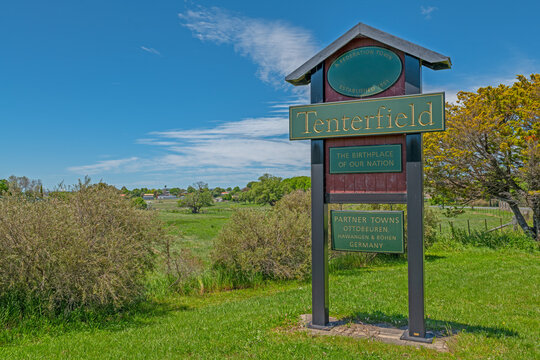 Sign at the entrance to Tenterfield, New South Wales