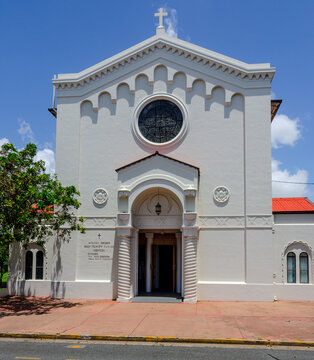 Holy Trinity Church in Mackay