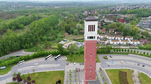 Sanktuarium, Centrum Pontyfikatu Jana Pawła II, Krak&oacute;w, widok z drona, spokojny przelot