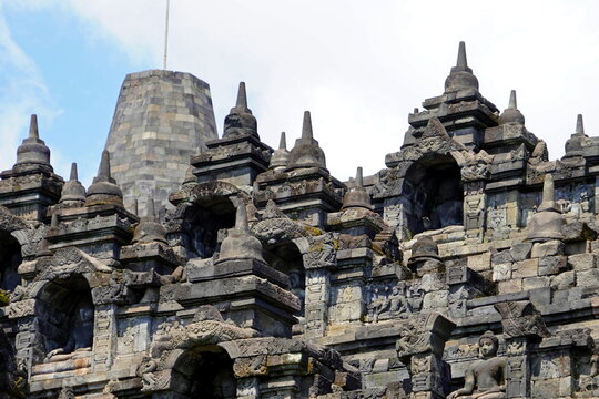senic view of borobodur temple