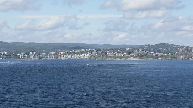 Hafeneinfahrt von Kristiansand in Norwegen 